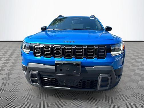 Hydro Blue Pearlcoat 2026 Jeep Cherokee Laredo 4x4