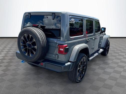 Sting-Gray Clearcoat 2022 Jeep Wrangler Unlimited 4xe Sahara
