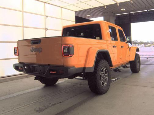 Nacho Clearcoat 2021 Jeep Gladiator Mojave 4x4