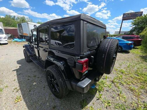 Black Clearcoat 2023 Jeep Wrangler 4xe Sahara