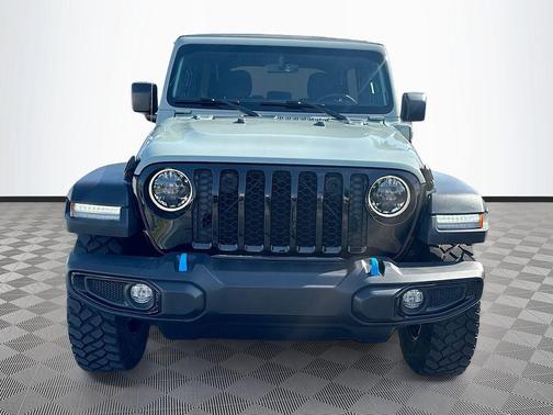 Earl Clearcoat 2023 Jeep Wrangler 4xe Willys