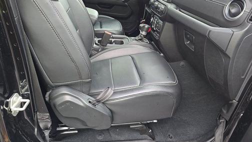 Black Clearcoat 2023 Jeep Wrangler 4xe Sahara