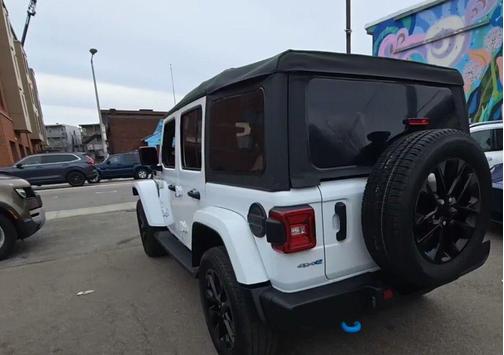 Bright White Clearcoat 2023 Jeep Wrangler 4xe Sahara