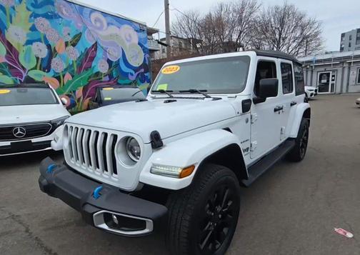 Bright White Clearcoat 2023 Jeep Wrangler 4xe Sahara
