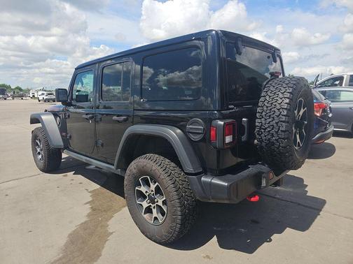 Black Clearcoat 2022 Jeep Wrangler Unlimited Rubicon
