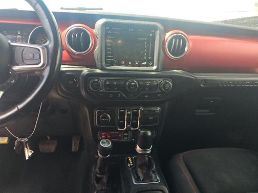 Black Clearcoat 2022 Jeep Wrangler Unlimited Rubicon