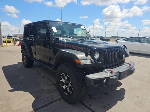 Black Clearcoat 2022 Jeep Wrangler Unlimited Rubicon