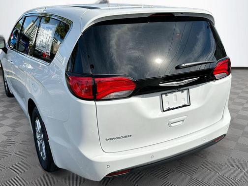 Bright White Clearcoat 2026 Chrysler Voyager LX