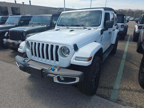 Bright White Clearcoat 2023 Jeep Wrangler 4xe Sahara