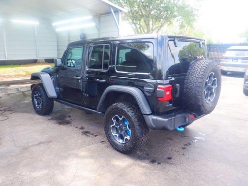 Black Clearcoat 2023 Jeep Wrangler 4xe Rubicon