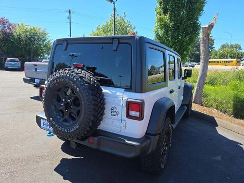 Bright White Clearcoat 2023 Jeep Wrangler 4xe Willys