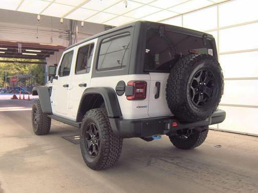 Bright White Clearcoat 2023 Jeep Wrangler 4xe Rubicon 20th Anniversary