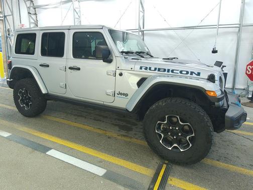 Silver Zynith Clearcoat 2023 Jeep Wrangler 4xe Rubicon