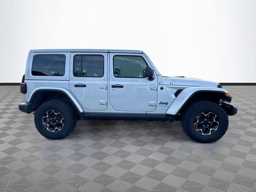 Silver Zynith Clearcoat 2023 Jeep Wrangler 4xe Rubicon