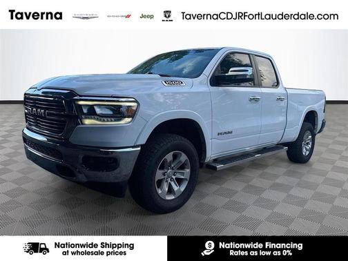 Bright White Clearcoat 2020 RAM 1500 Laramie
