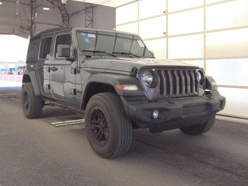 Granite Crystal Metallic Clearcoat 2022 Jeep Wrangler Unlimited Sport