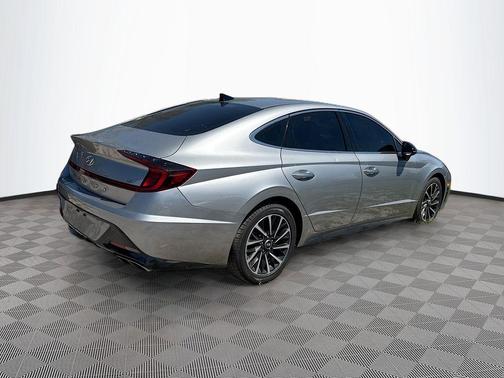 Shimmering Silver Pearl 2020 Hyundai SONATA SEL Plus