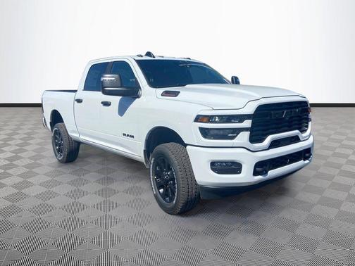 Bright White Clearcoat 2026 RAM 2500 Big Horn Crew Cab 4x4 6'4' Box