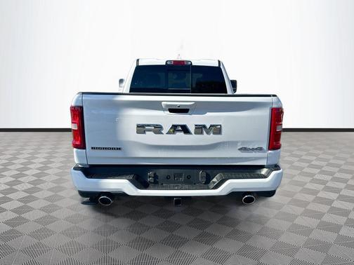 Bright White Clearcoat 2025 RAM 1500 Big Horn/Lone Star