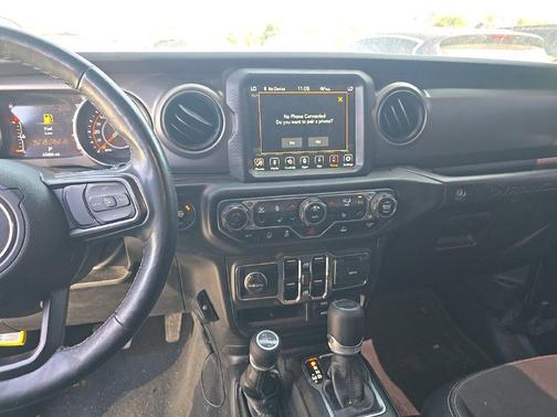 Black Clearcoat 2023 Jeep Wrangler 4-Door Freedom 4x4
