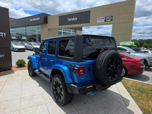 Hydro Blue Pearlcoat 2023 Jeep Wrangler 4xe Sahara