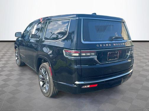 Diamond Black Crystal Pearlcoat 2024 Jeep Grand Wagoneer Series III 4x4