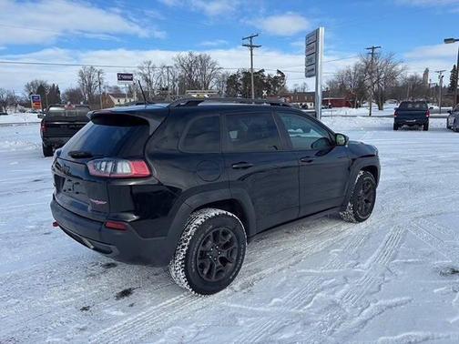 2019 Jeep Cherokee Trailhawk