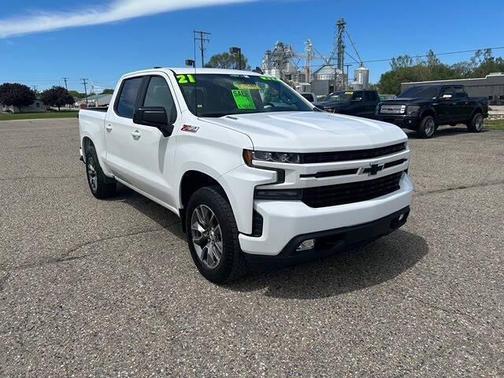 White 2021 Chevrolet Silverado 1500 RST