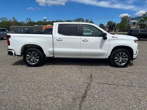 White 2021 Chevrolet Silverado 1500 RST