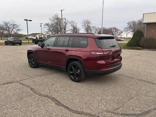 2024 Jeep Grand Cherokee L Altitude