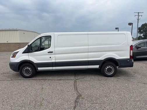 Oxford White 2018 Ford Transit-250 Base