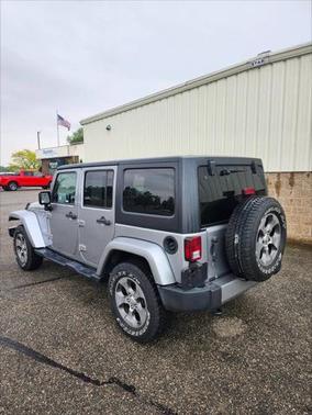 2017 Jeep Wrangler Unlimited Sahara