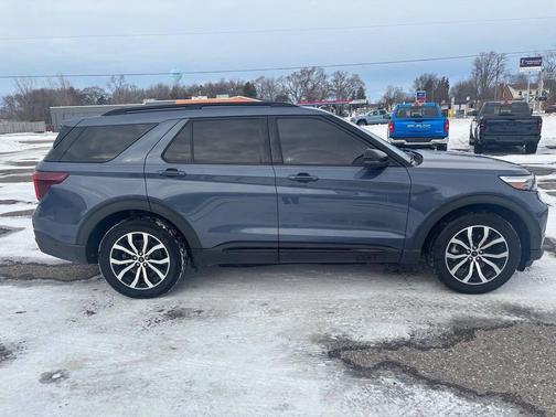 2021 Ford Explorer ST