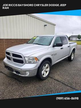 2017 RAM 1500 SLT