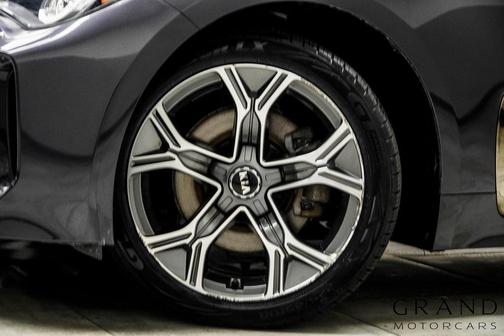 2020 Kia Stinger GT-Line