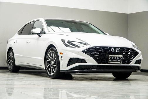 2023 Hyundai SONATA Limited