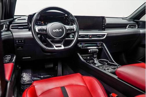 2023 Kia K5 GT-Line