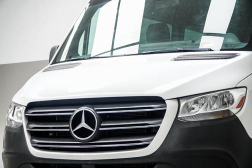 2021 Mercedes-Benz Sprinter 2500 Standard Roof