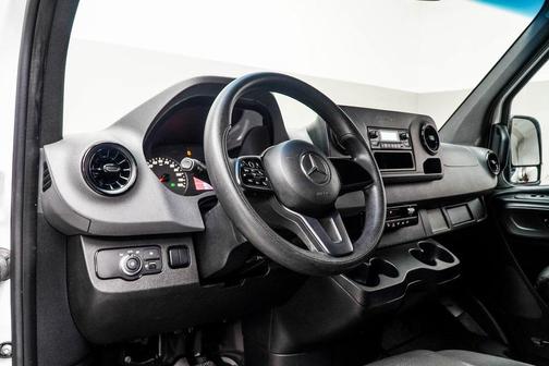 2021 Mercedes-Benz Sprinter 2500 Standard Roof