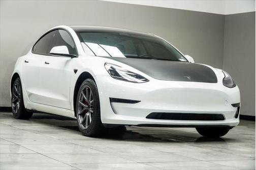 2023 Tesla Model 3 Standard Range