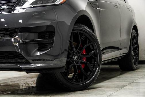 2024 Land Rover Range Rover Sport SE