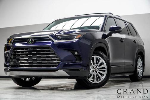 Midnight Black Metallic 2025 Toyota Grand Highlander Platinum