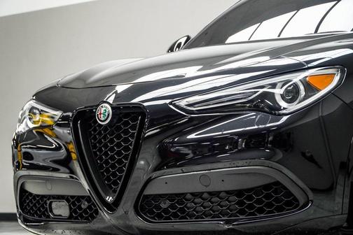 2022 Alfa Romeo Stelvio Ti