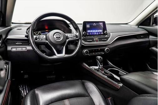 2024 Nissan Altima SR FWD