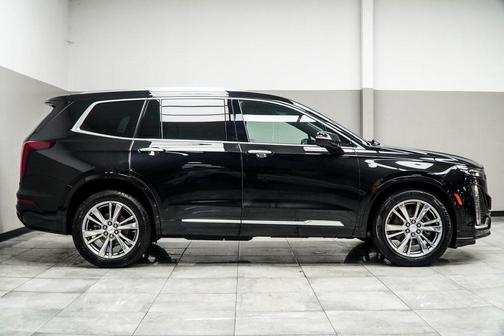 2022 Cadillac XT6 Premium Luxury AWD