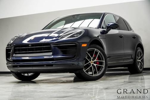 2022 Porsche Macan S
