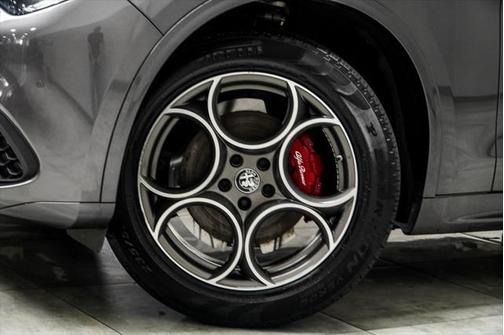 2022 Alfa Romeo Stelvio Ti