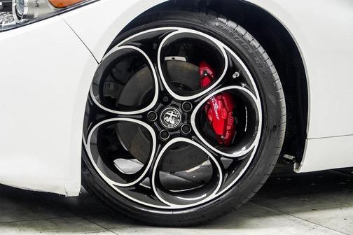 2022 Alfa Romeo Giulia Ti