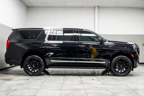 2024 GMC Yukon XL SLT