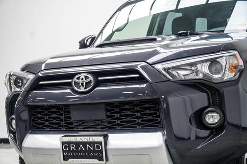 Midnight Black Metallic 2024 Toyota 4Runner TRD Off Road Premium